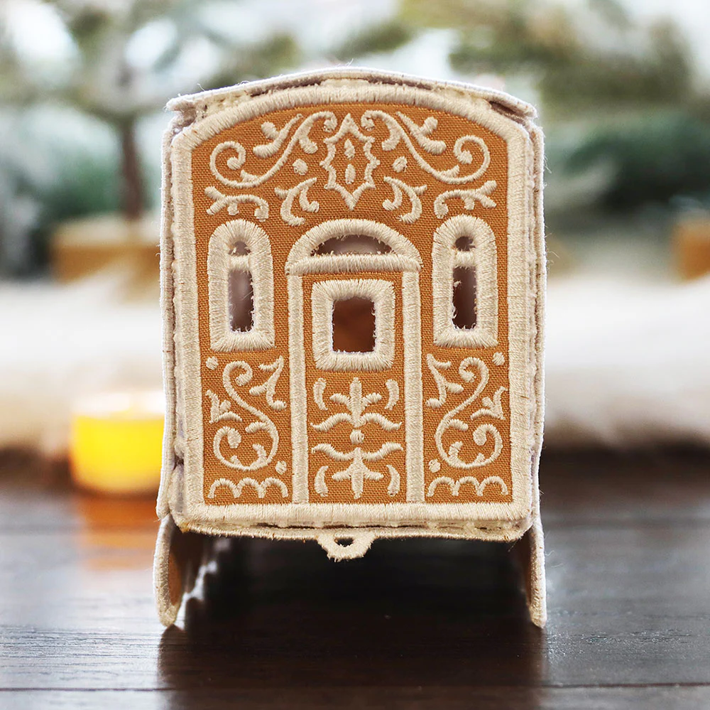 3D Christmas Gingerbread Train Car (In-the-Hoop) - Image 8