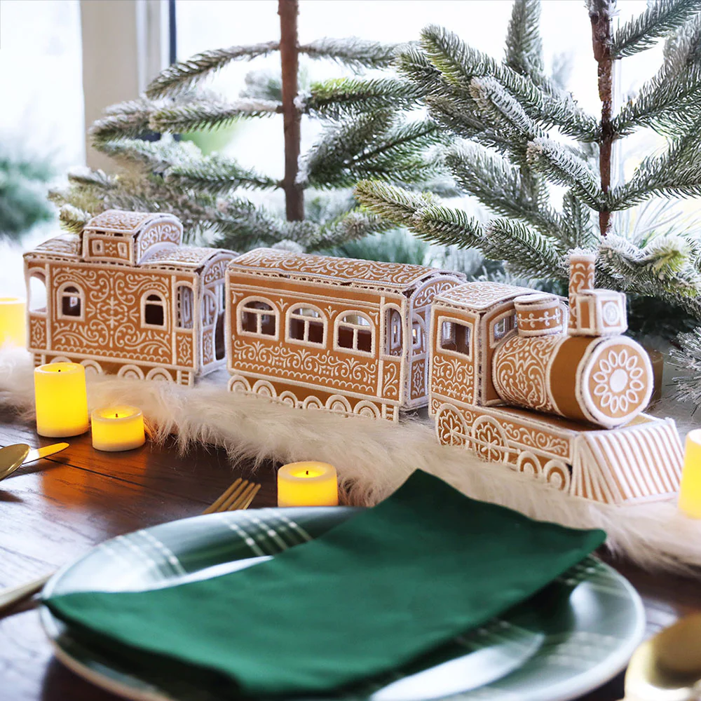 3D Christmas Gingerbread Train Engine (In-the-Hoop) - Image 11