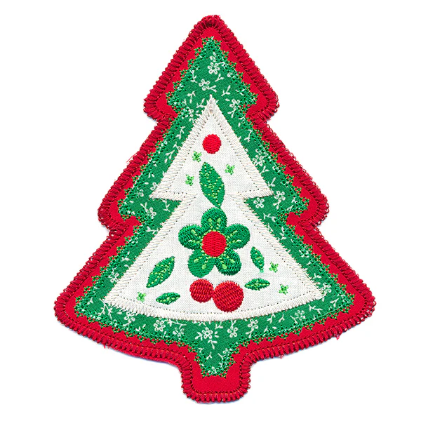 Christmas Charm Tree Ornament (In-the-Hoop) - Image 6