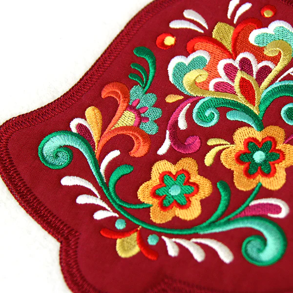 Christmas Rosemaling Bell (Heirloom Applique) - Image 4