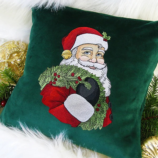 Classic Christmas Santa - Image 4