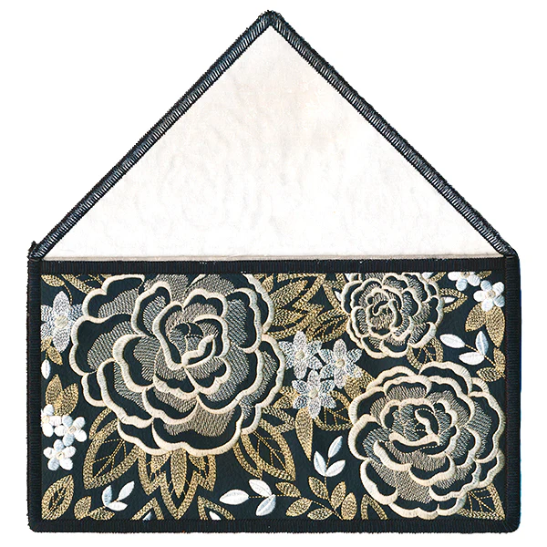 Elegant Floral Envelope Clutch (In-the-Hoop) - Image 2