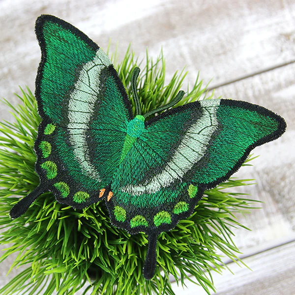 Free-Flying Emerald Swallowtail Butterfly (In-the-Hoop) - Image 7