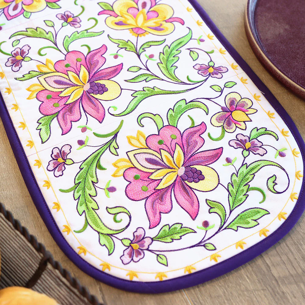 Jacobean Florals Table Runner Set - Image 7