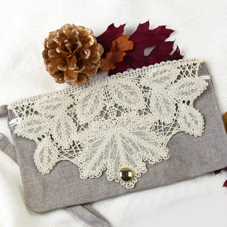 Lacy Leaves Lined Zipper Pouch (In-the-Hoop) - Image 3