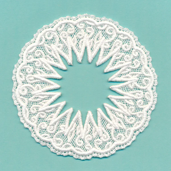 Ruffled Brooch (Battenburg Lace) - Image 2
