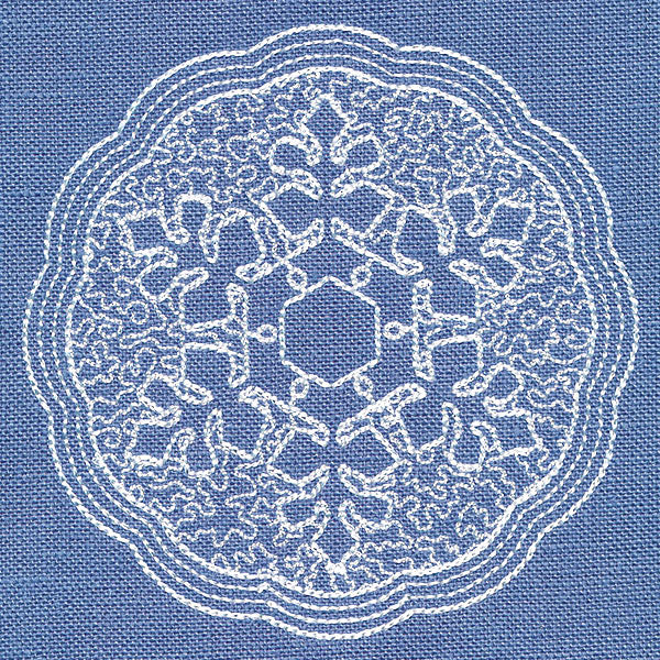 Winter Elegance Snowflake (Trapunto) - Image 5