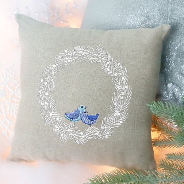 Wintry Bird Wreath - Image 4